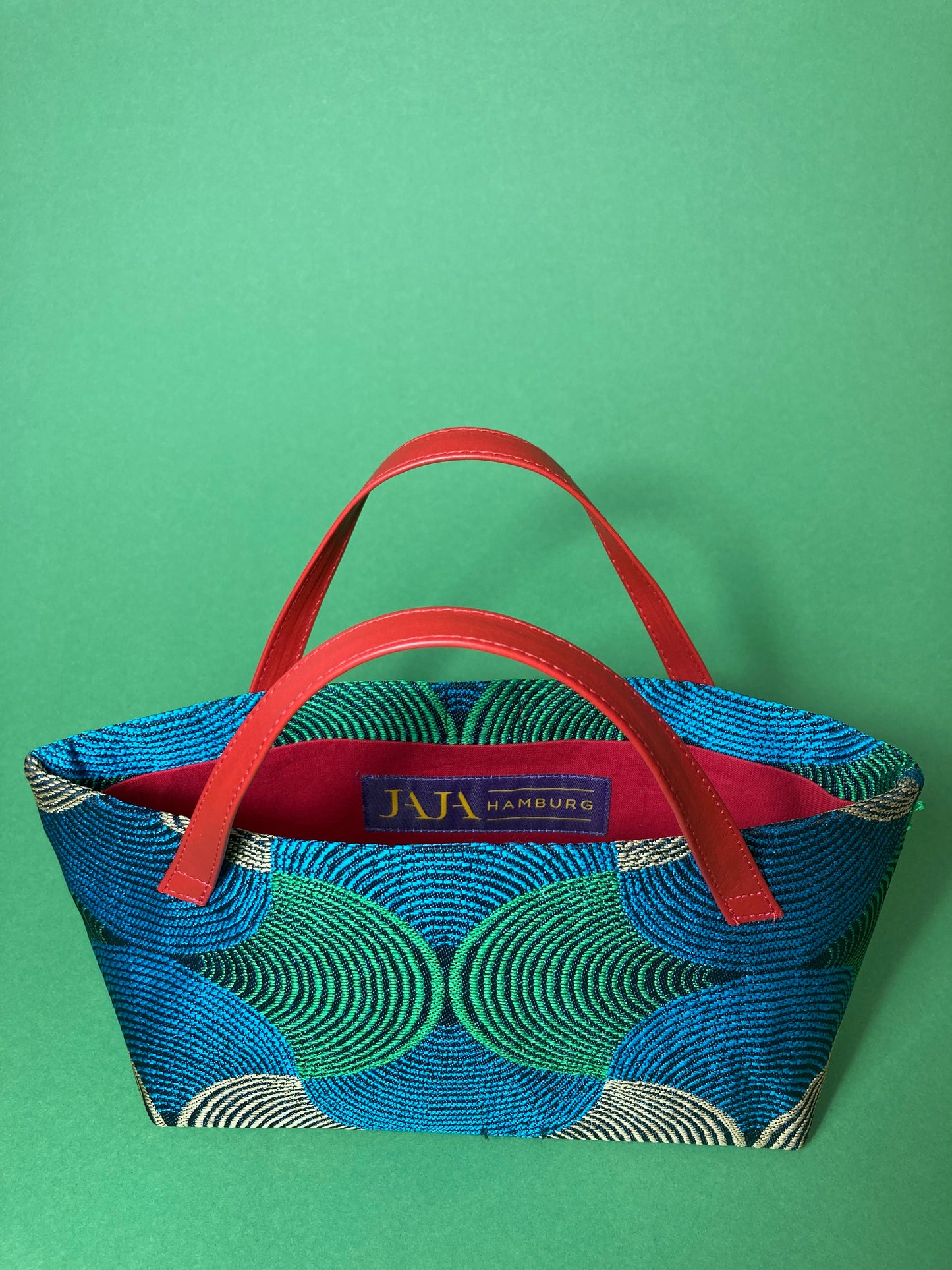 Candybag magic circle